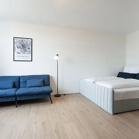 Neu Mozarthaus Center Netflix Arbeitsplatz Augsburg